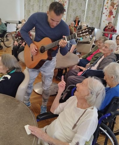 ehpadhomearmenien_animation (4)